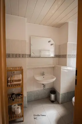 Ein Badezimmer in der Unterkunft Hohlfeld´s Ferienwohnung