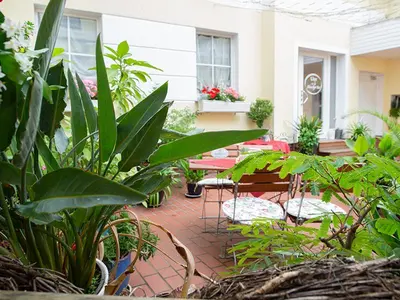 Ein Garten an der Unterkunft Hotel Zum Vetter