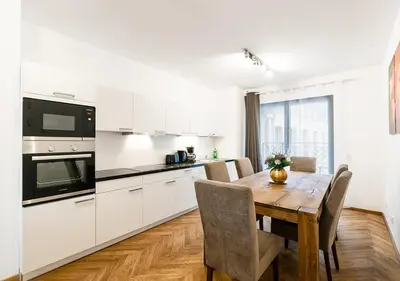 Küche/Küchenzeile in der Unterkunft Familienapartment mit Blick zur Frauenkirche