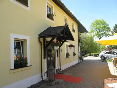 Das Gebäude in dem sich das Hotel befindet