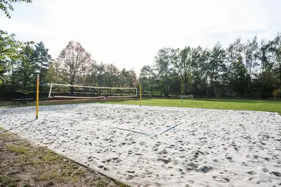 Tennis und/oder Squash in der Unterkunft Sportpension Dresden oder in der Nähe