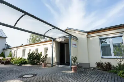Das Gebäude in dem sich die Pension befindet
