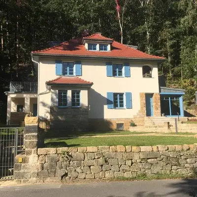 Prima Klima Villa - Ferienwohnung Steinbrecher