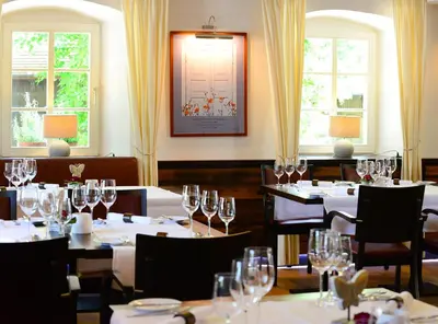 Getränke in der Unterkunft Landidyll Hotel Erbgericht Tautewalde