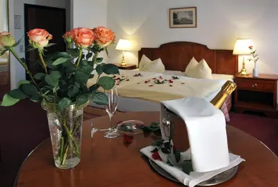 Ein Bett oder Betten in einem Zimmer der Unterkunft Landhaus Heidehof