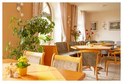 Ein Sitzbereich in der Unterkunft Hotel Hähnel