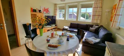 Ein Sitzbereich in der Unterkunft dresdnerferienwohnung - apartment am großen garten