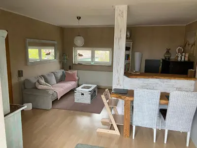 Ein Sitzbereich in der Unterkunft Dachterrassen Idylle über den Dächern Dresdens