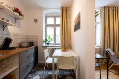 Küche/Küchenzeile in der Unterkunft Altstadtwohnung in TOP-Lage nähe Zwinger (App2)
