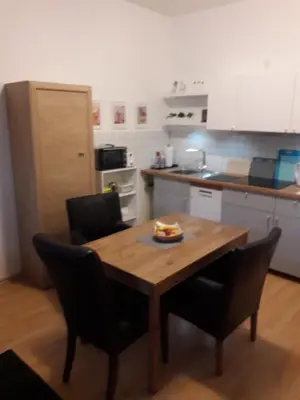 Küche/Küchenzeile in der Unterkunft Ferienwohnung Chemnitz - Kaßberg