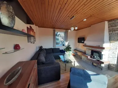 Ein Sitzbereich in der Unterkunft Ferienhaus Elbsommer am Weinberg II
