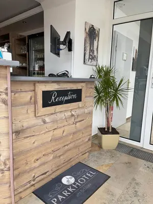 Ein Zertifikat, Auszeichnung, Logo oder anderes Dokument, das in der Unterkunft Parkhotel am Schloss Machern ausgestellt ist