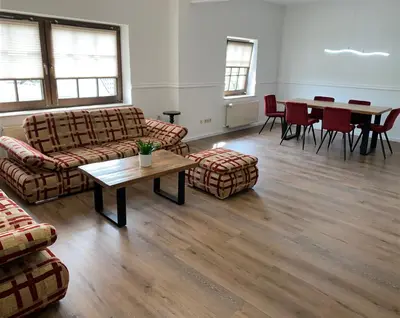 Ein Sitzbereich in der Unterkunft Spreezeit Hotel connect