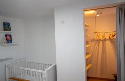 Ein Bett oder Betten in einem Zimmer der Unterkunft Ferienwohnung am Kugelbaum