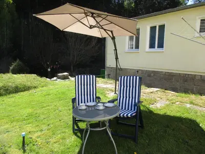 Ein Garten an der Unterkunft Ferienwohnung Löke