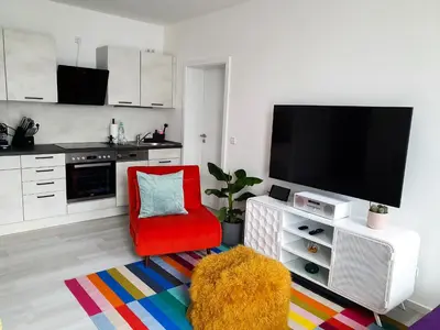 Küche/Küchenzeile in der Unterkunft PB Ferienwohnungen - FeWo 6 - Stilvoll eingerichtetes Apartment im Herzen Senftenbergs
