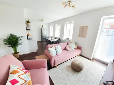 Ein Sitzbereich in der Unterkunft PB Ferienwohnungen - FeWo 7 - Stilvoll eingerichtetes Apartment im Herzen Senftenbergs