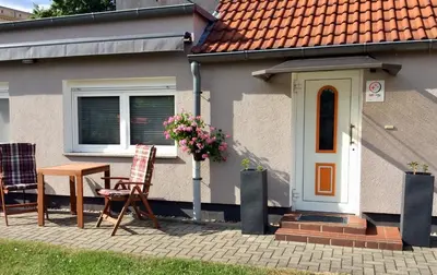 Das Gebäude in dem sich das Privatzimmer befindet