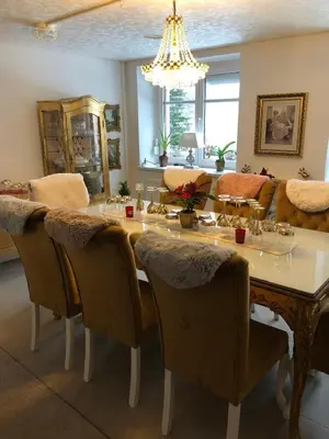 Ein Sitzbereich in der Unterkunft Villa Hainberg