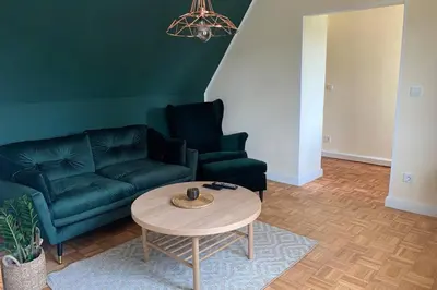 Ein Sitzbereich in der Unterkunft Neue Ferienwohnung direkt am Elberadweg