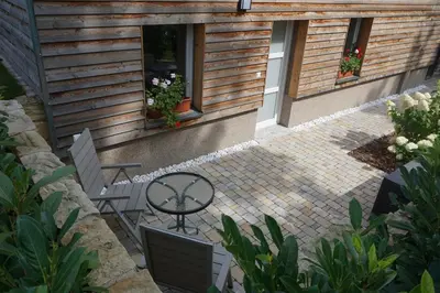 Ein Garten an der Unterkunft Ferienwohnung Lorbeer