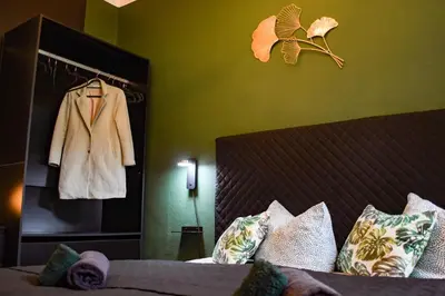 Ein Bett oder Betten in einem Zimmer der Unterkunft JETZT - modern & gemütlich - Waschmaschine - WIFI - 3 Personen