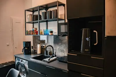 Küche/Küchenzeile in der Unterkunft JETZT - modern & gemütlich - Waschmaschine - WIFI - 3 Personen