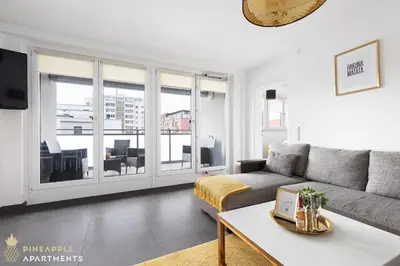 Ein Sitzbereich in der Unterkunft PINEAPPLE APARTMENTS - Zwinger VI - 98qm - 1x free parking