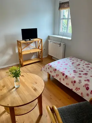 Ein Bett oder Betten in einem Zimmer der Unterkunft Riesige FeWo in Villa - 3 Schlafzimmer, 2 Bäder, Chemnitz