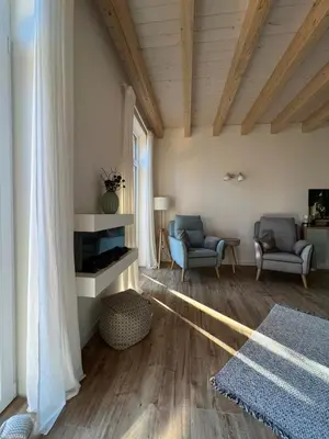 Ein Sitzbereich in der Unterkunft Ferienhaus Ulme in Naunhof Leipziger Neuseenland