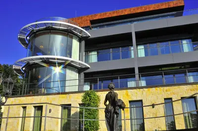 Das Gebäude in dem sich die Ferienwohnung befindet