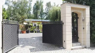 Grundriss der Unterkunft FeWo mit 2 Bädern und 2 Schlafzimmern