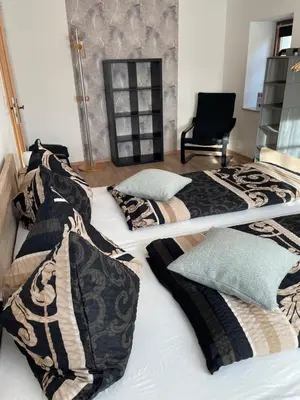 Ein Bett oder Betten in einem Zimmer der Unterkunft Ferienwohnung Klitzschen Nähe Torgau