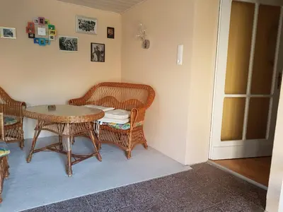 Ein Sitzbereich in der Unterkunft Ferienwohnung Fam. Schade