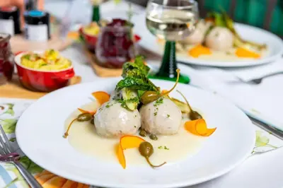 Essen im Gasthaus oder in der Nähe