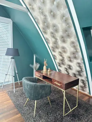 Ein Sitzbereich in der Unterkunft schwimmendes Ferienhaus Silent