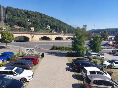 Ein allgemeiner Bergblick oder ein Berglick von der Ferienwohnung aus