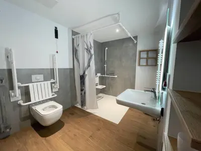 Ein Badezimmer in der Unterkunft Hotel am Sonnenlandpark