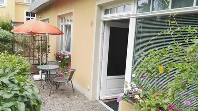 Ein Garten an der Unterkunft Fewo 2 - a63874