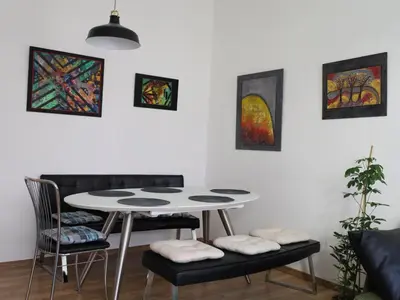 Ein Sitzbereich in der Unterkunft Ferienwohnungen in der Kunstgalerie