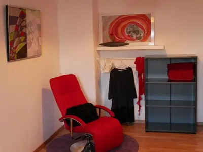 Ein Sitzbereich in der Unterkunft Ferienwohnungen in der Kunstgalerie