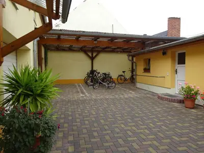 Radfahren an der Unterkunft Ferienwohnung Pension Sigwarth oder in der Nähe