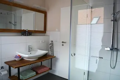 Ein Badezimmer in der Unterkunft Elbtalblick Königstein im Deutschen Haus