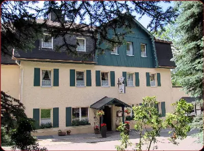 Das Gebäude in dem sich das Hotel befindet