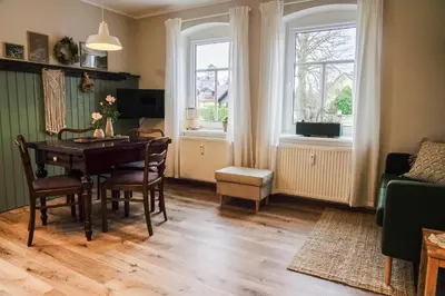 TV/Unterhaltungsangebot in der Unterkunft Urlaubsfreude Biedermann Haus GlücksStein Ferienwohnung Smaragd