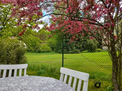 Ein Garten an der Unterkunft Ferienhaus Helmig