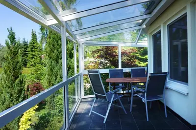 Ein Garten an der Unterkunft Bungalow Ulf