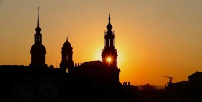 Blick auf den Sonnenuntergang/Sonnenaufgang von der Ferienwohnung aus oder aus der Nähe