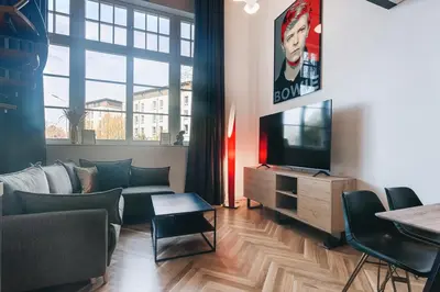 TV/Unterhaltungsangebot in der Unterkunft TIP! Modernes 90 qm City-Apartment mit Stil & Komfort in Toplage