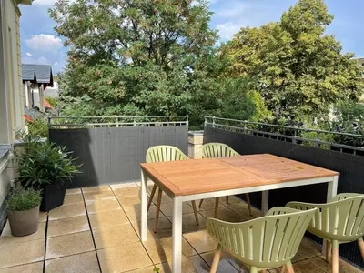 Ein Balkon oder eine Terrasse in der Unterkunft Helle Terrassenwohnung in Traumlage von Dresden
